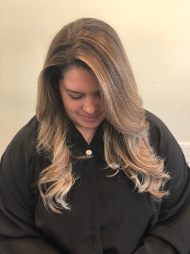 Beauty Salon «Posh Hair Salon», reviews and photos, Posh Hair Salon, 193 York St, Jersey City, NJ 07302, USA