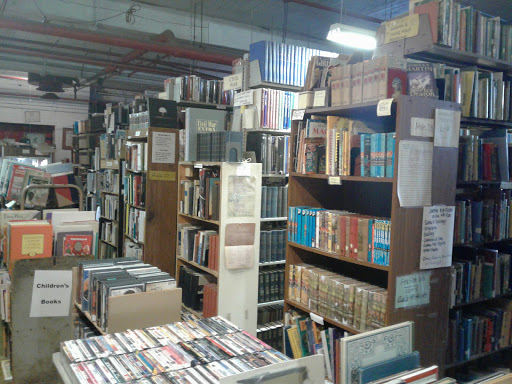 Used Book Store «John K. King Used & Rare Books», reviews and photos, 901 W Lafayette Blvd, Detroit, MI 48226, USA
