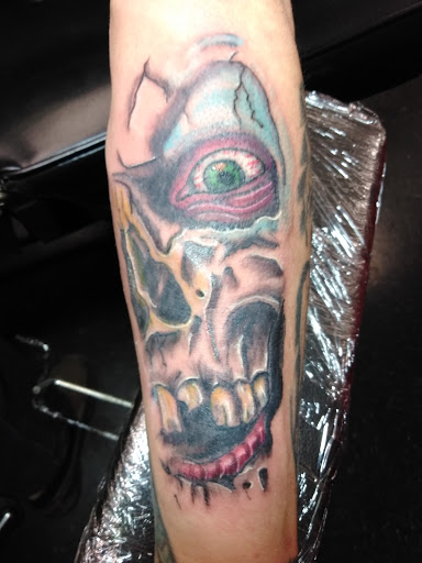 Tattoo Shop «Divine Lines Body Art Studio», reviews and photos, 6420 Rogers Ave, Fort Smith, AR 72903, USA