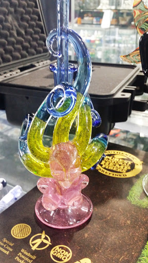 Tobacco Shop «Burn Smoke Shop», reviews and photos, 10218 Westheimer Rd, Houston, TX 77042, USA