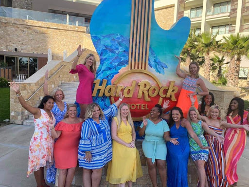 Travel Agency «Vincent Vacations-Travel Agency OKC», reviews and photos, 11032 Quail Creek Rd #205, Oklahoma City, OK 73120, USA