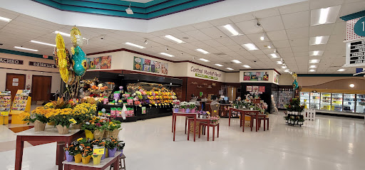 Supermarket «Price Chopper», reviews and photos, 410 Queen St, Southington, CT 06489, USA