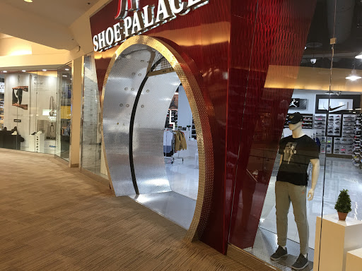 Shoe Store «Shoe Palace», reviews and photos, 1071 Santa Rosa Plaza #2002, Santa Rosa, CA 95401, USA