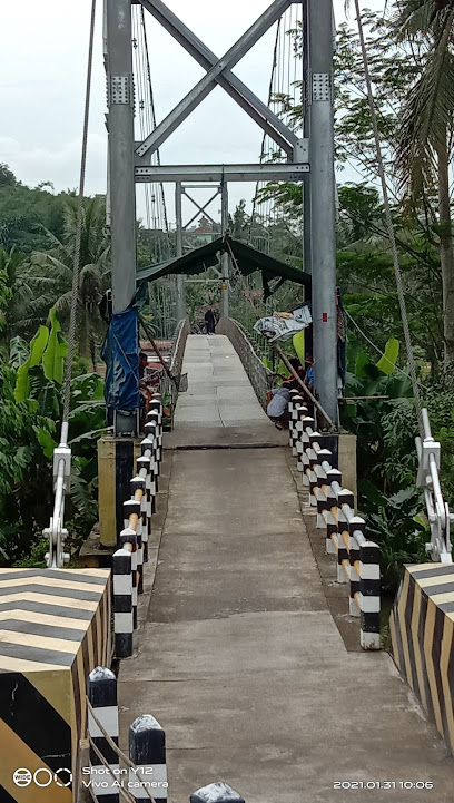 Jembatan Gantung CIWULAN.