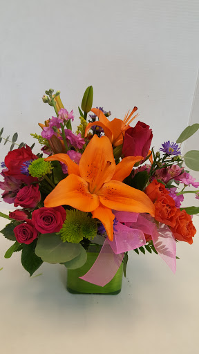Florist «The Petal Pusher Floral Design», reviews and photos, 6 Elizabeth St, Derby, CT 06418, USA