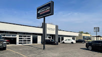 Motorcars Collision Center - Photo 2 - Car repair in Lansing, MI, Lansing