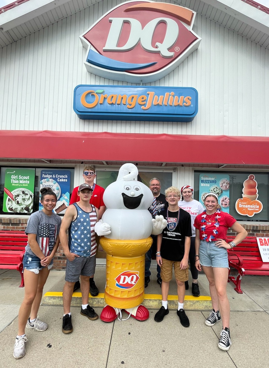 DAIRY QUEEN ORANGE JULIUS STORE
