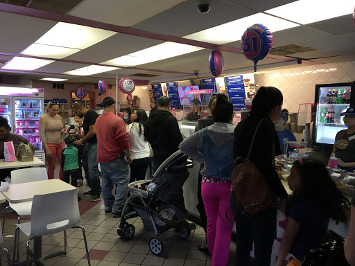 Shopping Mall «Pelton Shopping Center», reviews and photos, 110 Pelton Center Way, San Leandro, CA 94577, USA