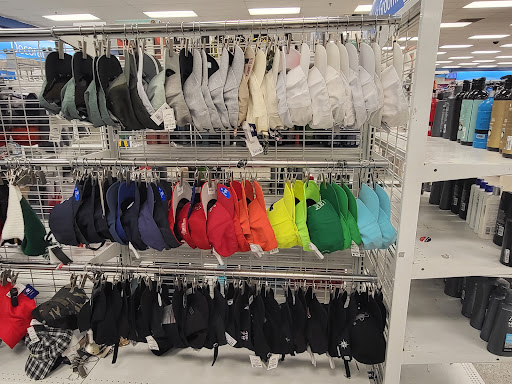 Shopping Mall «Southroads Shopping Center», reviews and photos, 5211 E 41st St, Tulsa, OK 74135, USA