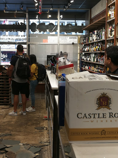 Liquor Store «Beekman Liquors», reviews and photos, 500 Lexington Ave, New York, NY 10017, USA