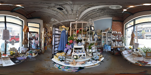 Gift Shop «Lulu Burgess», reviews and photos, 917 Bay St E, Beaufort, SC 29902, USA