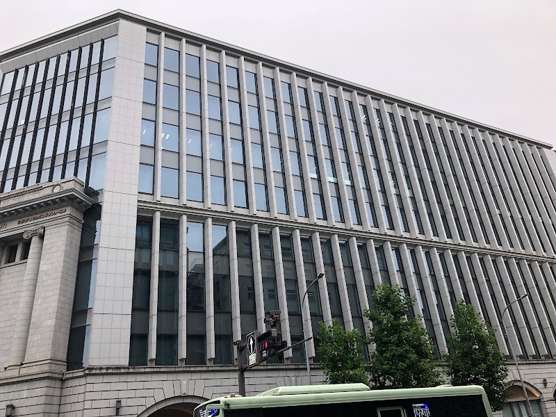三菱UFJ銀行京都中央支店