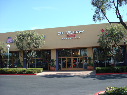 Shoe Store «Off Broadway Shoe Warehouse», reviews and photos, 13400 Jamboree Rd, Irvine, CA 92602, USA