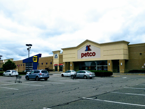 Pet Supply Store «Petco Animal Supplies», reviews and photos, 216 Colony Pl, Plymouth, MA 02360, USA