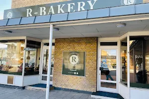 R-Bakery image