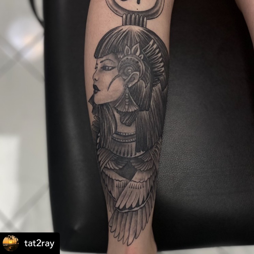 Explore king of hearts tattoo ideas, creative tattoo ideas in Murrieta, available at Diamond City Tattoo & Piercing