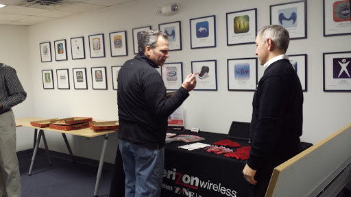 Cell Phone Store «Verizon Authorized Retailer - Wireless Zone», reviews and photos, 212 S Main St, Ann Arbor, MI 48104, USA