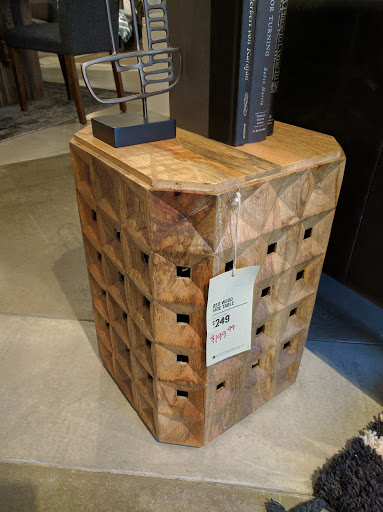 Furniture Store «west elm», reviews and photos, 400 W 47th St, Kansas City, MO 64112, USA