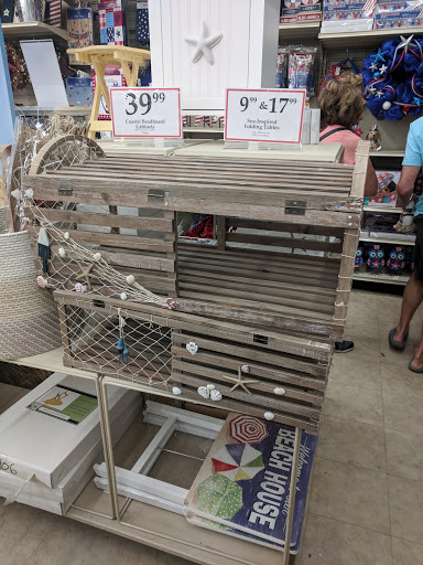 Home Goods Store «Christmas Tree Shops», reviews and photos, 2350 Lincoln Hwy E, Lancaster, PA 17602, USA