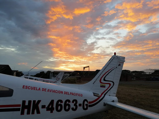 Escuela De Aviación Del Pacífico Sas