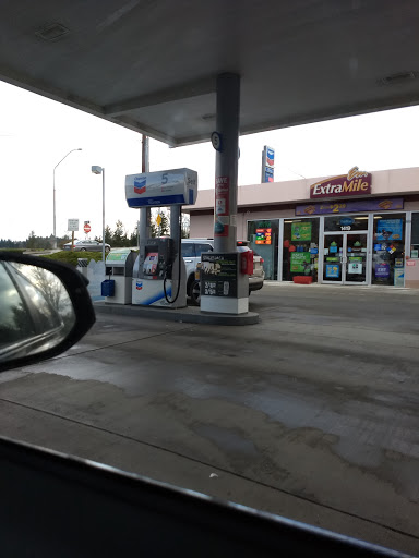 Gas Station «Chevron», reviews and photos, 1419 N 30th St, Renton, WA 98056, USA