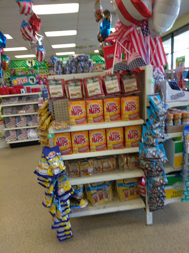 Dollar Store «Dollar Tree», reviews and photos, 4005 Manzanita Ave #32, Carmichael, CA 95608, USA