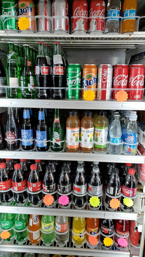 Liquor Store «Holly Market», reviews and photos, 491 Laurel St, San Carlos, CA 94070, USA