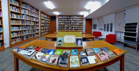 Biblioteca Comunale di Briosco Via Trieste, 14, 20836 Briosco MB, Italia