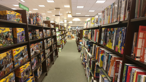 Book Store «Barnes & Noble», reviews and photos, 2614 Central Park Ave, Yonkers, NY 10710, USA