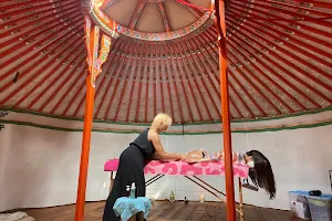 Reiki et massage ayurvédique - Mary Natur'All - Thérapeute holistique à Lacanau image