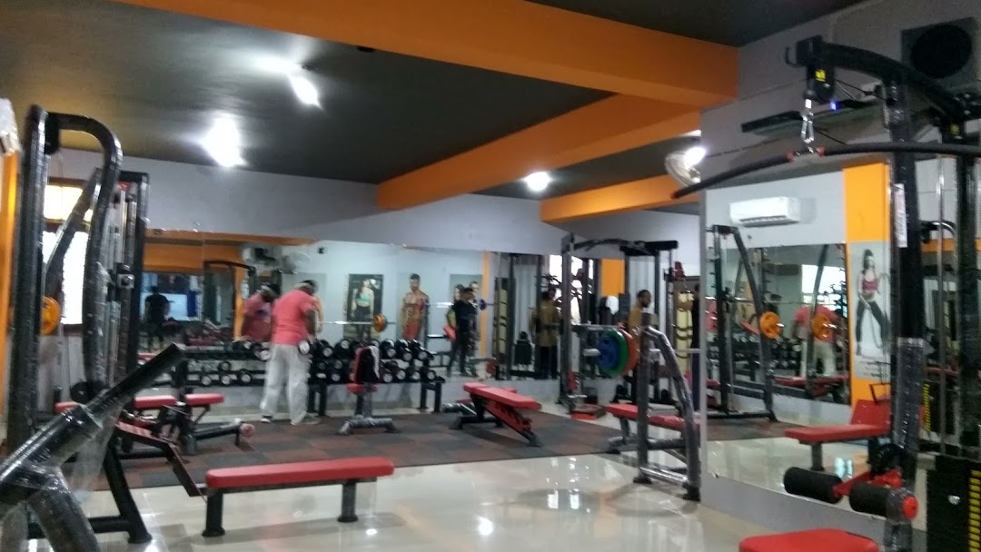 CROSS FIT FITNESS CENTER & GYM