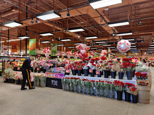 Supermarket «Wegmans», reviews and photos, 15 Woodbridge Center Dr, Woodbridge, NJ 07095, USA