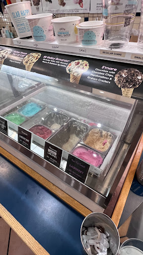 Ice Cream Shop «Marble Slab Creamery», reviews and photos, 14 Biltmore Ave, Asheville, NC 28801, USA