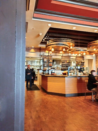 Shopping Mall «Westfield Old Orchard», reviews and photos, 4905 Old Orchard Shopping Center, Skokie, IL 60077, USA