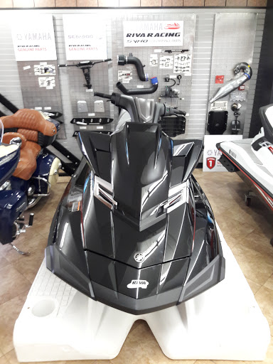 Motorsports Store «RIVA Motorsports», reviews and photos, 3671 N Dixie Hwy, Pompano Beach, FL 33064, USA