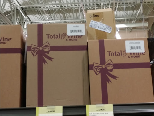 Wine Store «Total Wine & More», reviews and photos, 2550 NW Federal Hwy, Stuart, FL 34994, USA