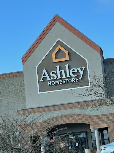 Furniture Store «Ashley Furniture HomeStore», reviews and photos, 2508 S 38th St, Tacoma, WA 98409, USA