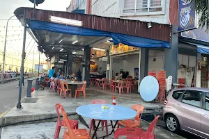 Zu Qiu Seafood Corner Restaurant, Pontian, Johore. image