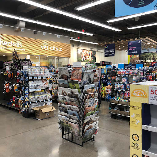 Pet Supply Store «Petco Animal Supplies», reviews and photos, 3452 W Chandler Blvd, Chandler, AZ 85226, USA