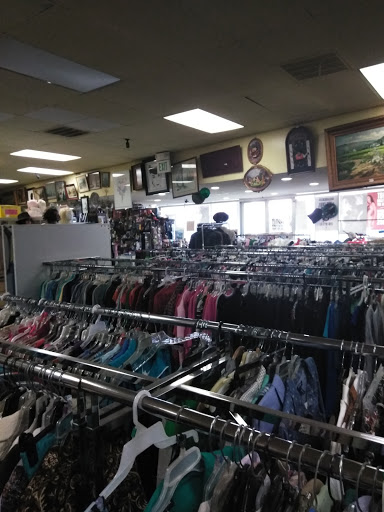 Thrift Store «Community Thrift Store», reviews and photos, 3237 E Florence Ave, Huntington Park, CA 90255, USA