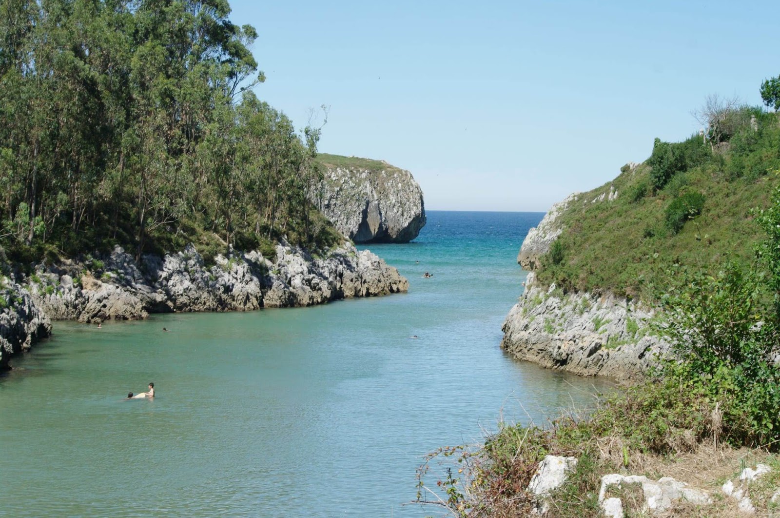 Fotografija Playa de Guadamia udobje območja