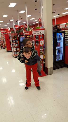 Department Store «Target», reviews and photos, 900 E Kemper Rd, Springdale, OH 45246, USA