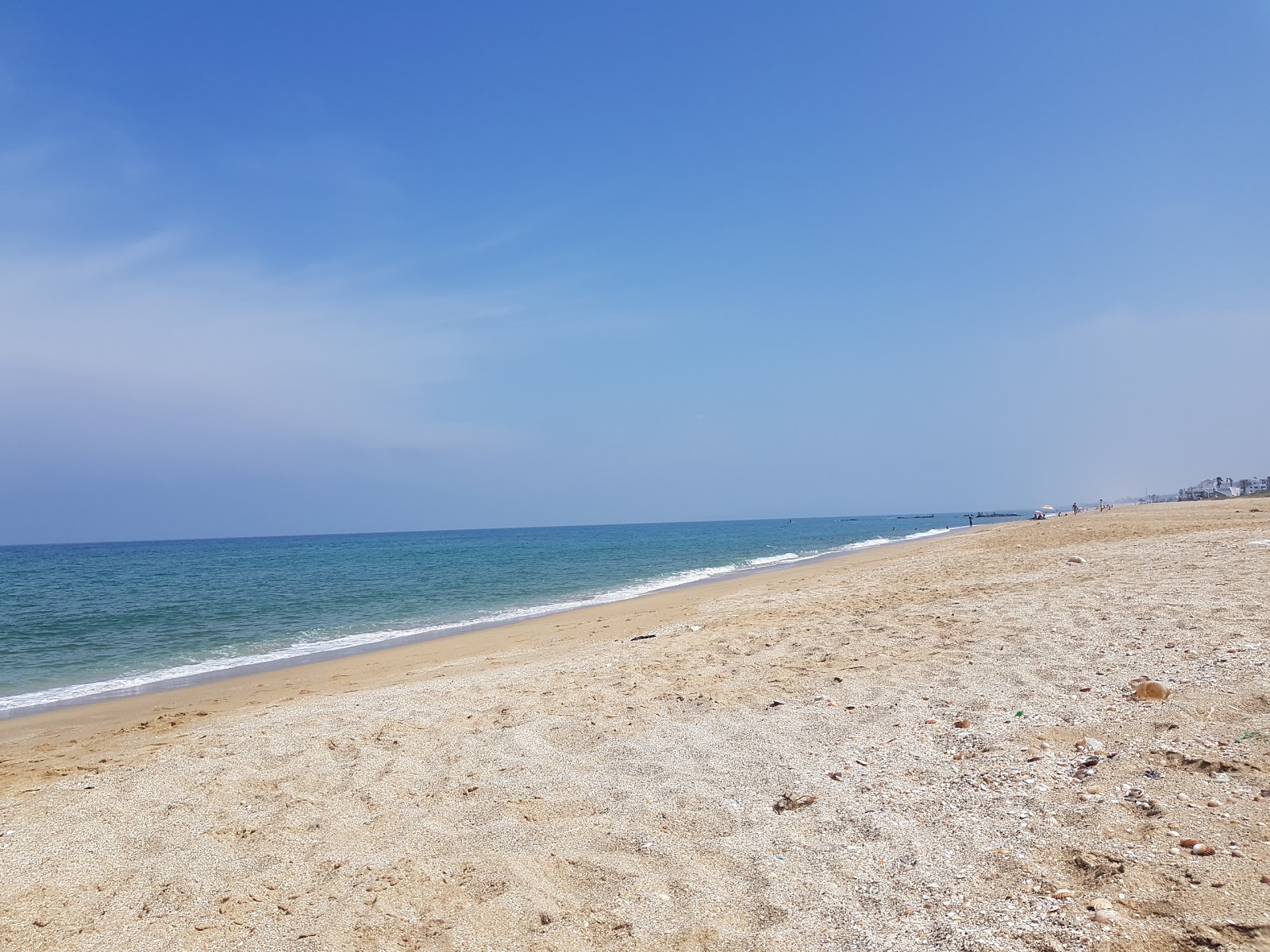Riffiine Beach'in fotoğrafı düz ve uzun ile birlikte
