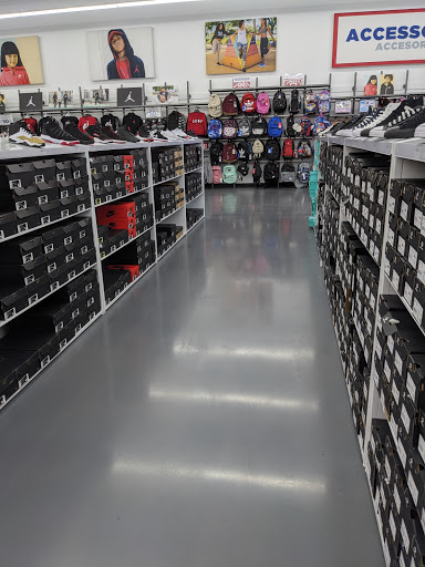 Shoe Store «WSS», reviews and photos, 8830 Garfield Ave, South Gate, CA 90280, USA