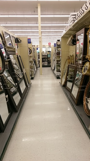 Craft Store «Hobby Lobby», reviews and photos, 6565 N Blackstone Ave, Fresno, CA 93710, USA