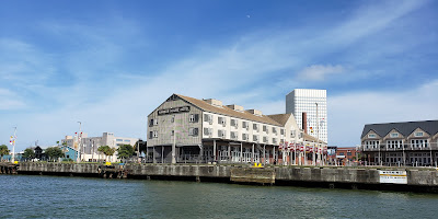 Historic Harbor Tours and Dolphin Watch