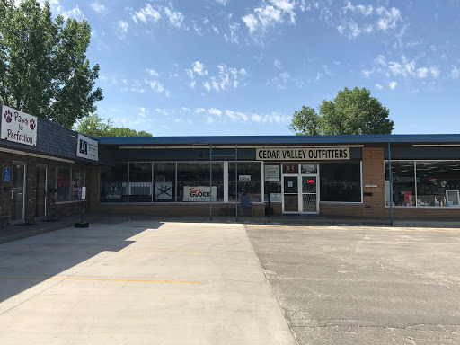 Cedar Valley Outfitters, 1177 Grand Ave, Marion, IA 52302, USA, 