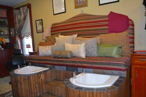 Beauty Salon «Shades Hair and Spa», reviews and photos, 201 E Broadway, Red Lion, PA 17356, USA