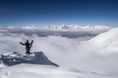 Magasin d'articles de sports GO Sport montagne Aussois Everest Sport 