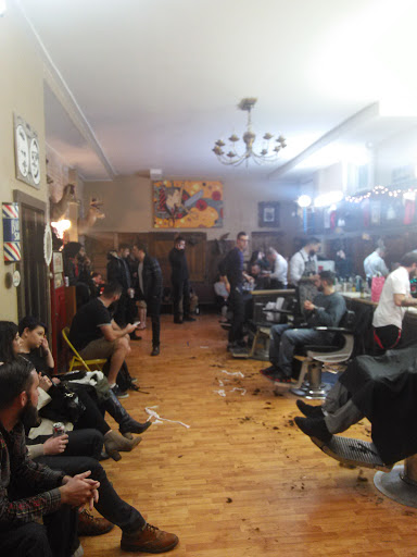 Barber Shop «Old Familiar Barber Shop, LLC», reviews and photos, 116 Parsons Ave, Columbus, OH 43205, USA